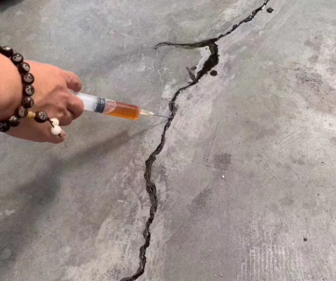 杂多混凝土裂缝修补技术详解​